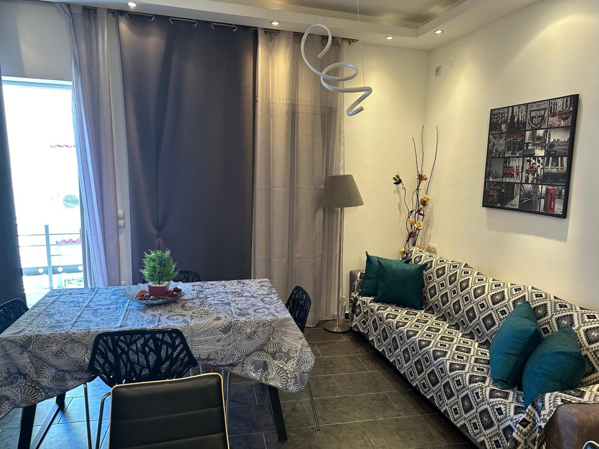 Renovated Flat With Acropolis View Daire Atina Dış mekan fotoğraf
