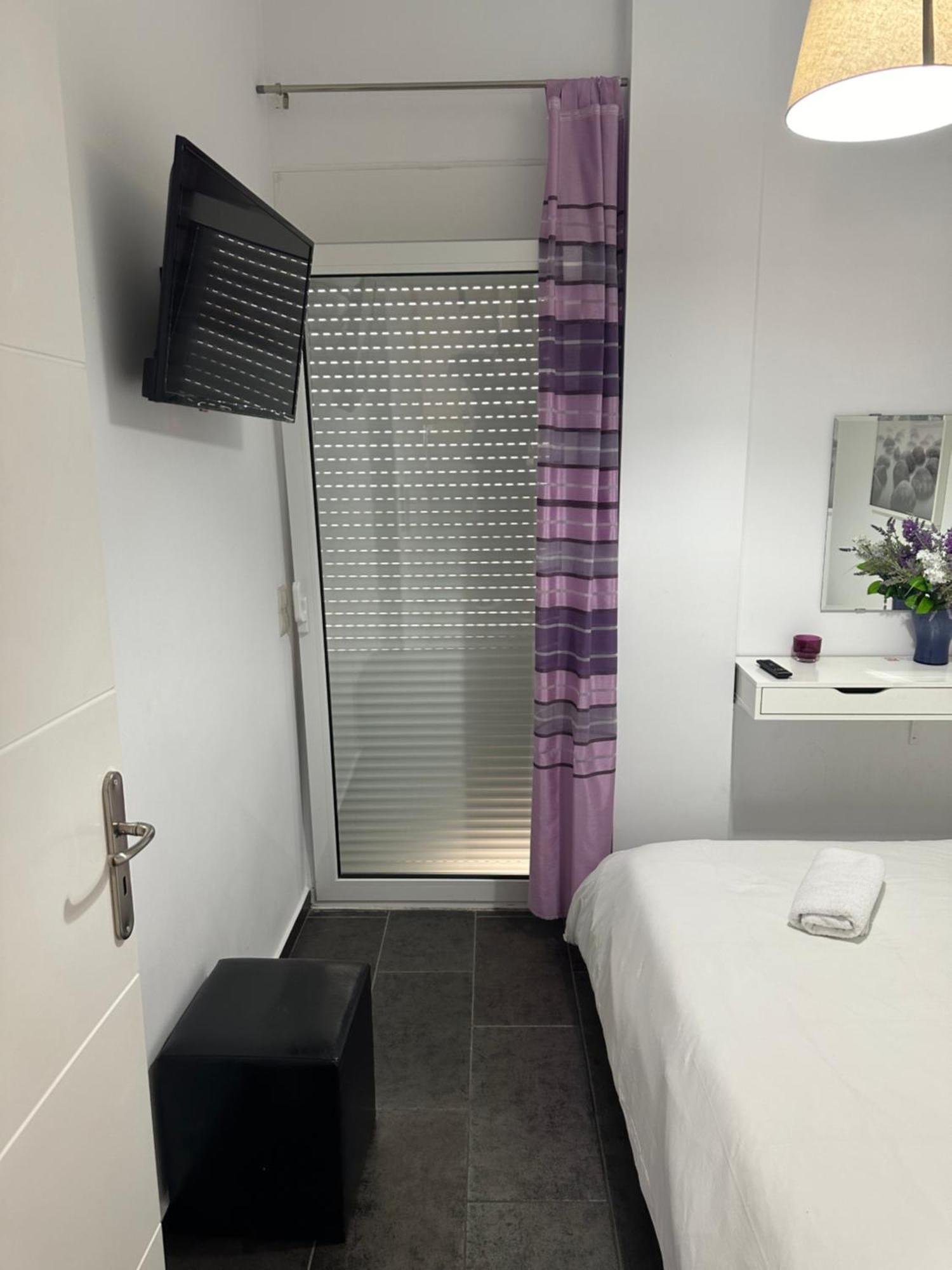 Renovated Flat With Acropolis View Daire Atina Dış mekan fotoğraf
